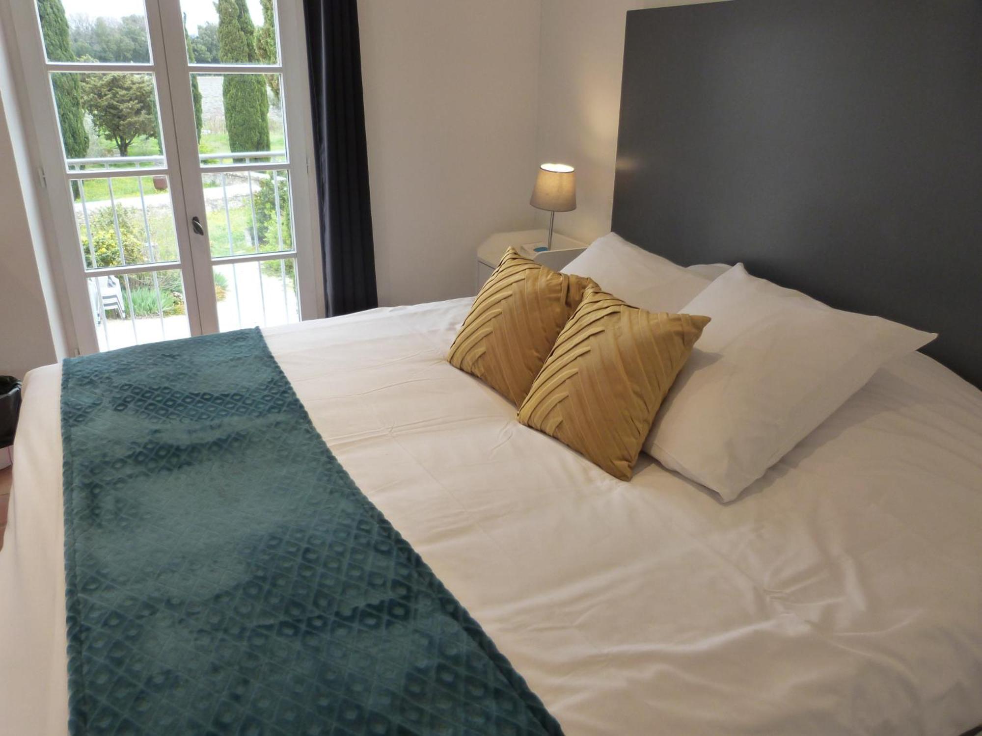 Hotel Prieuré de Grignan Extérieur photo