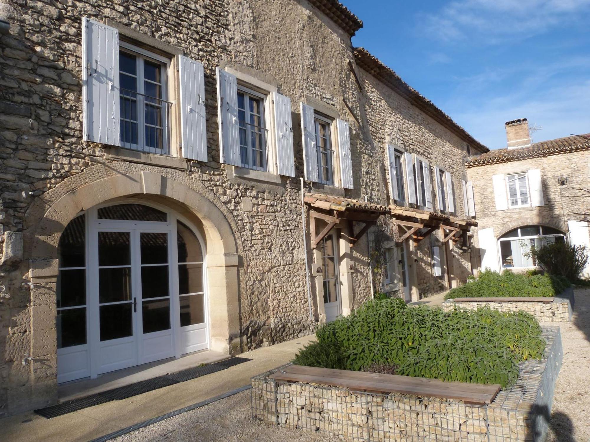 Hotel Prieuré de Grignan Extérieur photo