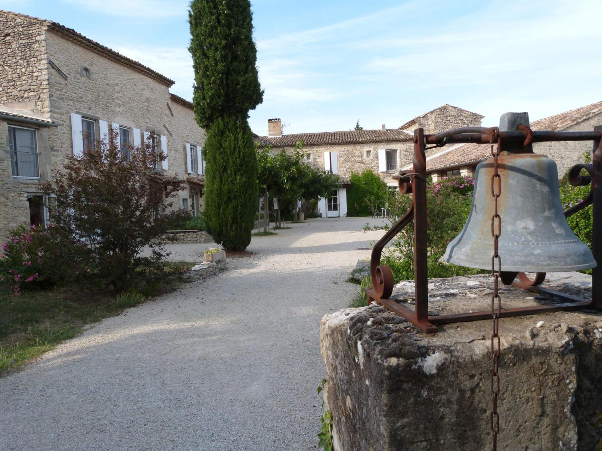 Hotel Prieuré de Grignan Extérieur photo